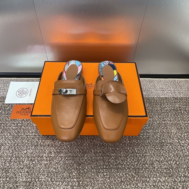 H**mes slippers